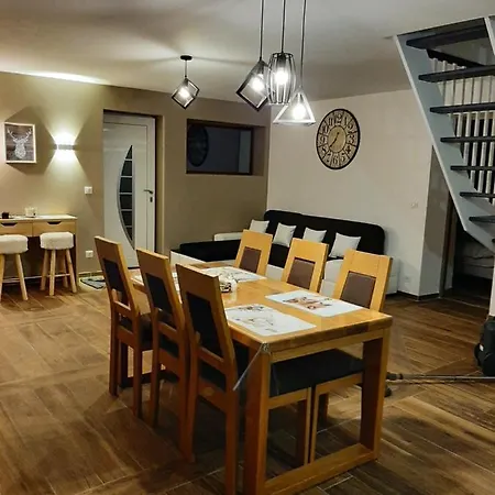 La Maison Tresallet Apartment